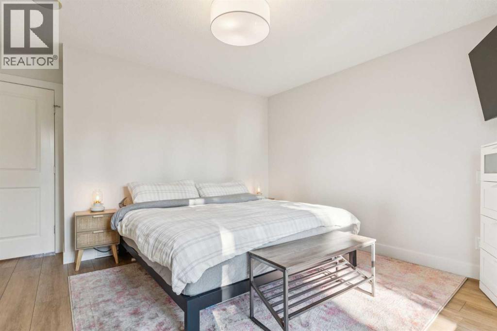 58 Cougar Plateau Way Sw, Calgary, Alberta  T3H 5S5 - Photo 21 - A2322134
