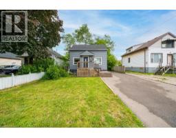 726 BRIGHTON Avenue, Hamilton, Ontario