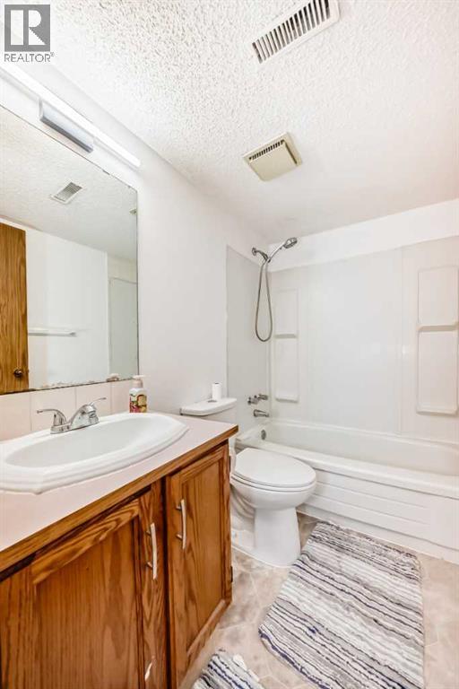 314 Castleridge Drive NE, Calgary, Alberta  T3J 3C4 - Photo 18 - A2307686