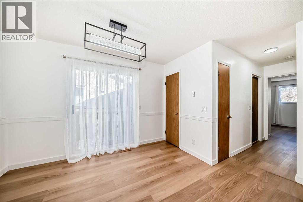 314 Castleridge Drive NE, Calgary, Alberta  T3J 3C4 - Photo 7 - A2307686