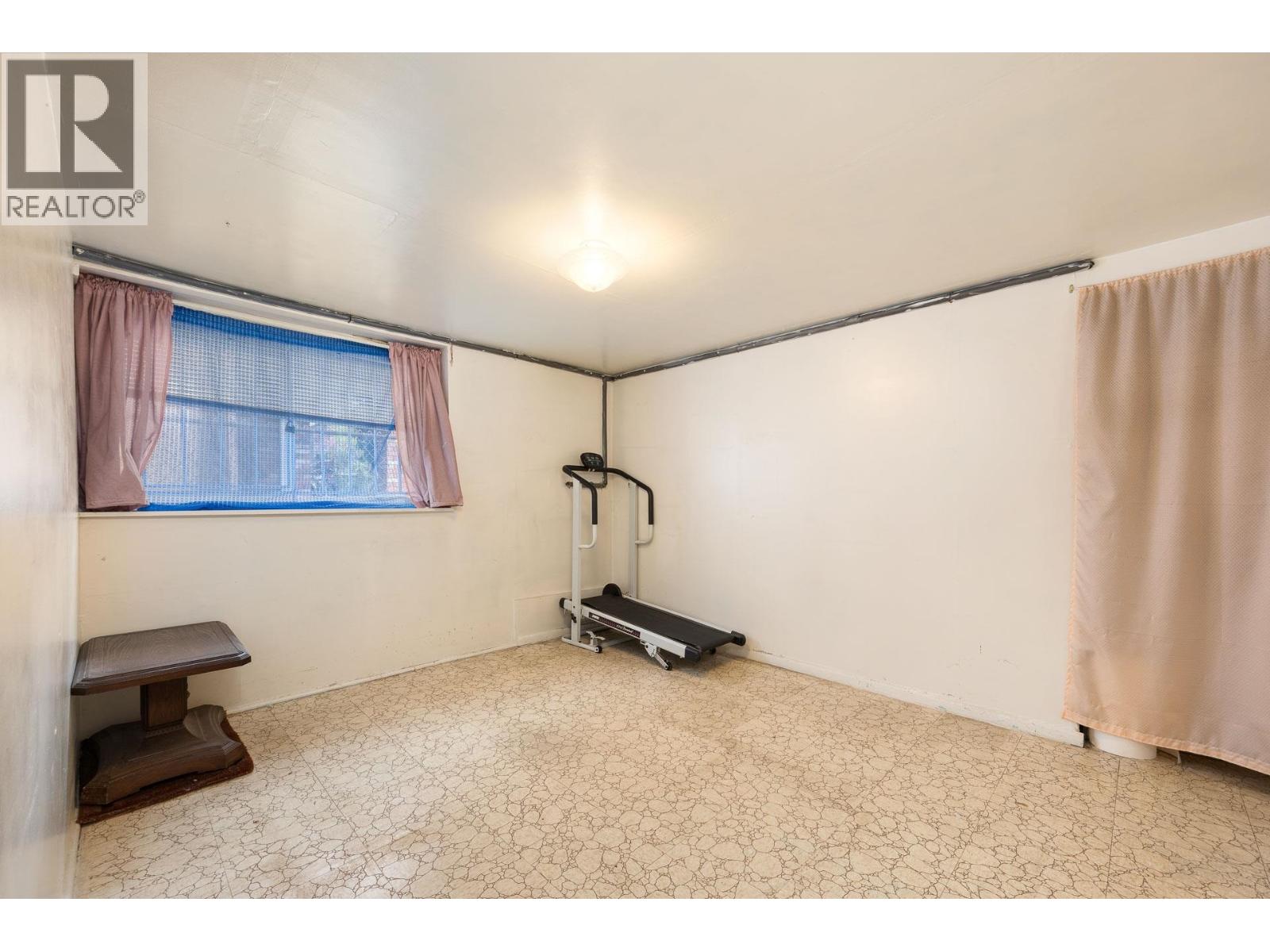 855 Nanaimo Street, Vancouver, British Columbia  V5L 4S8 - Photo 17 - R3136495