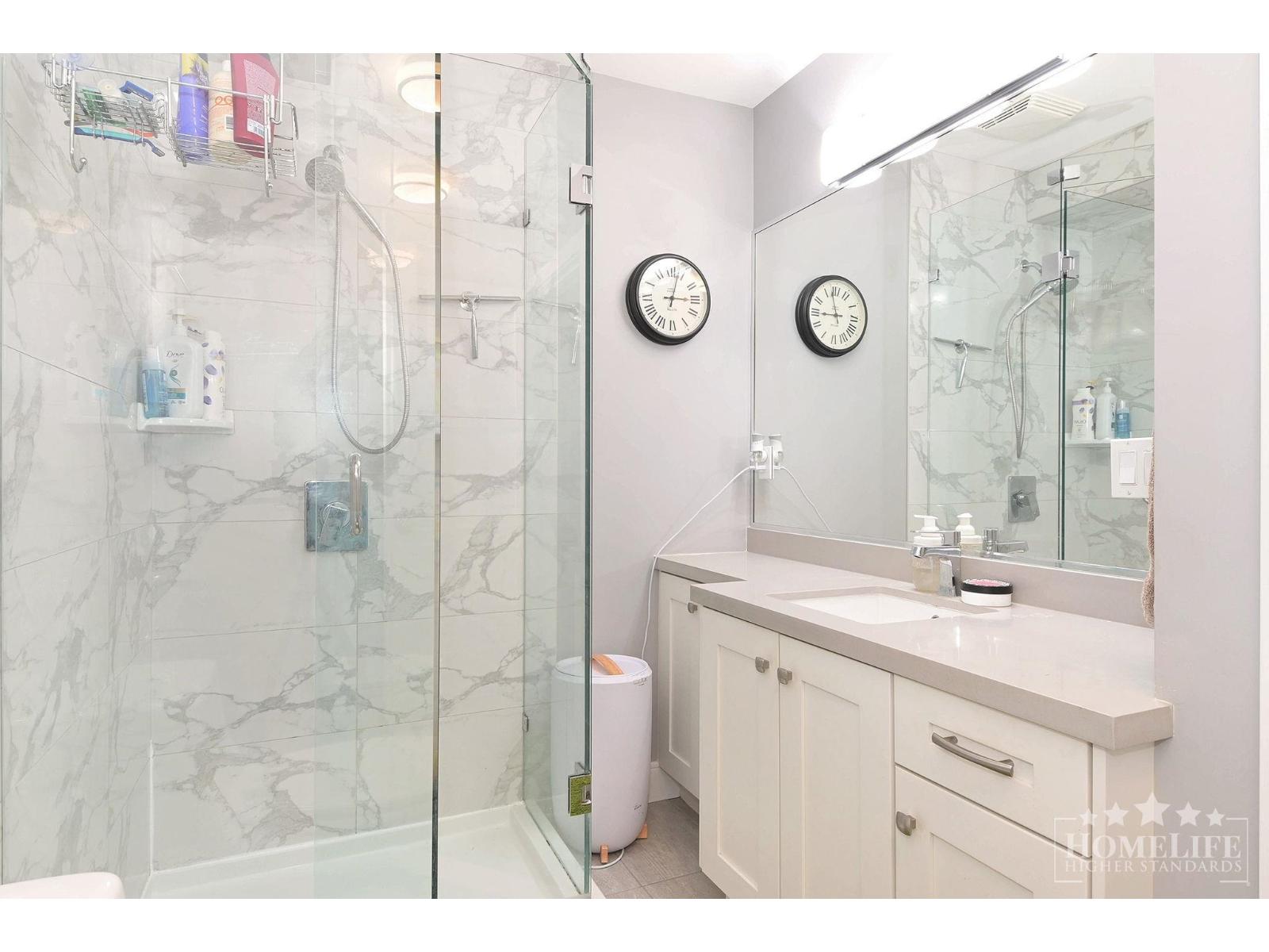2 1321 Fir Street, White Rock, British Columbia  V4B 4B3 - Photo 13 - R3137716