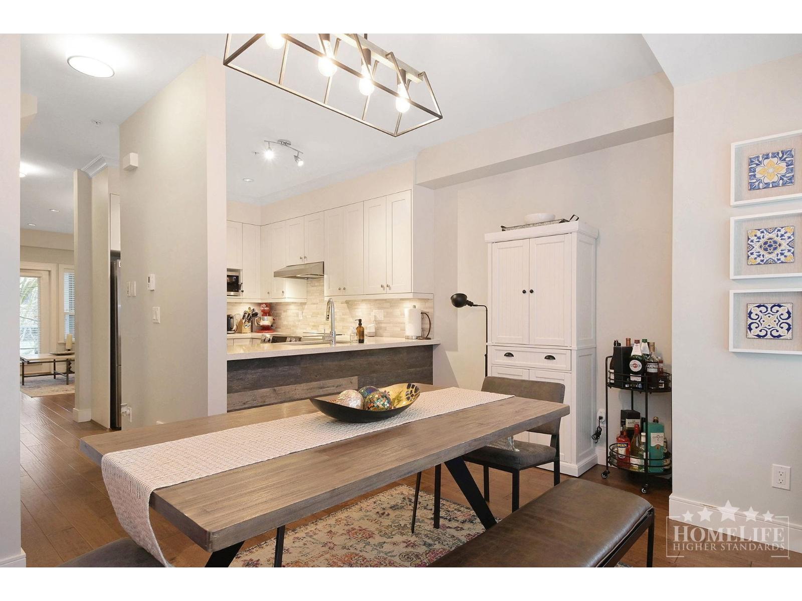 2 1321 Fir Street, White Rock, British Columbia  V4B 4B3 - Photo 6 - R3137716