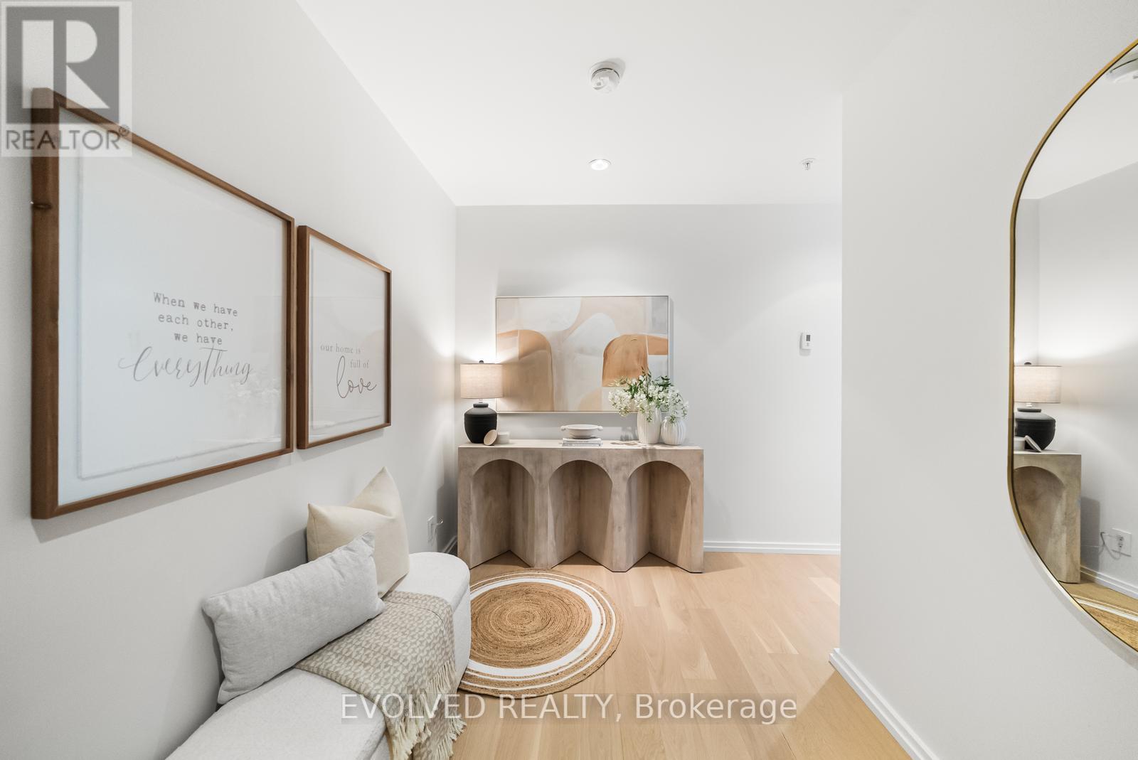 3304 - 180 University Avenue, Toronto, Ontario M5H 0A2 - Photo 5 - C13464584