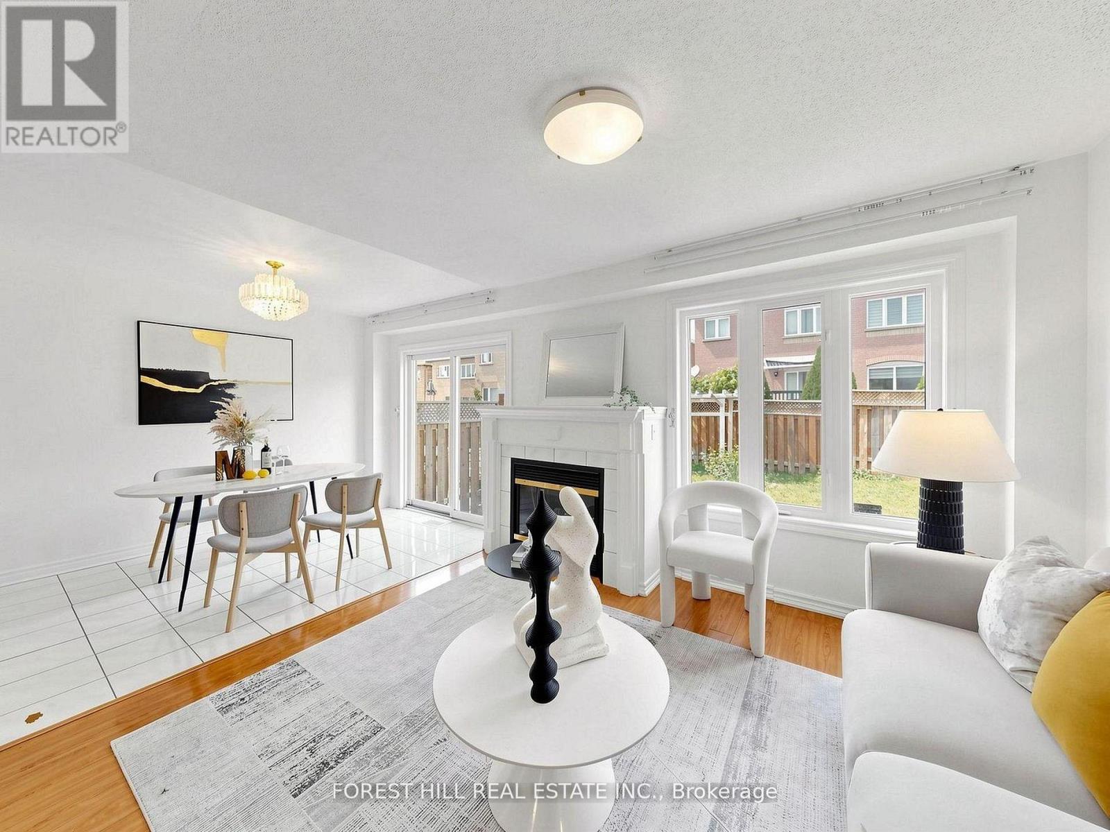 72 Weatherill Road, Markham, Ontario  L6C 2P5 - Photo 7 - N13464586