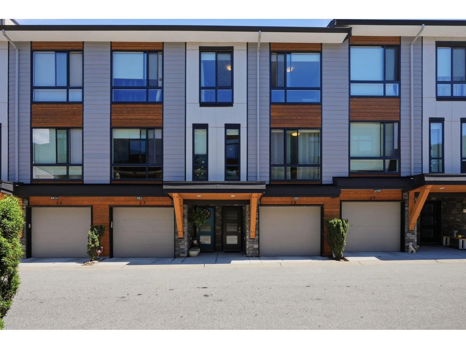 38 16488 64 AVENUE, surrey, British Columbia