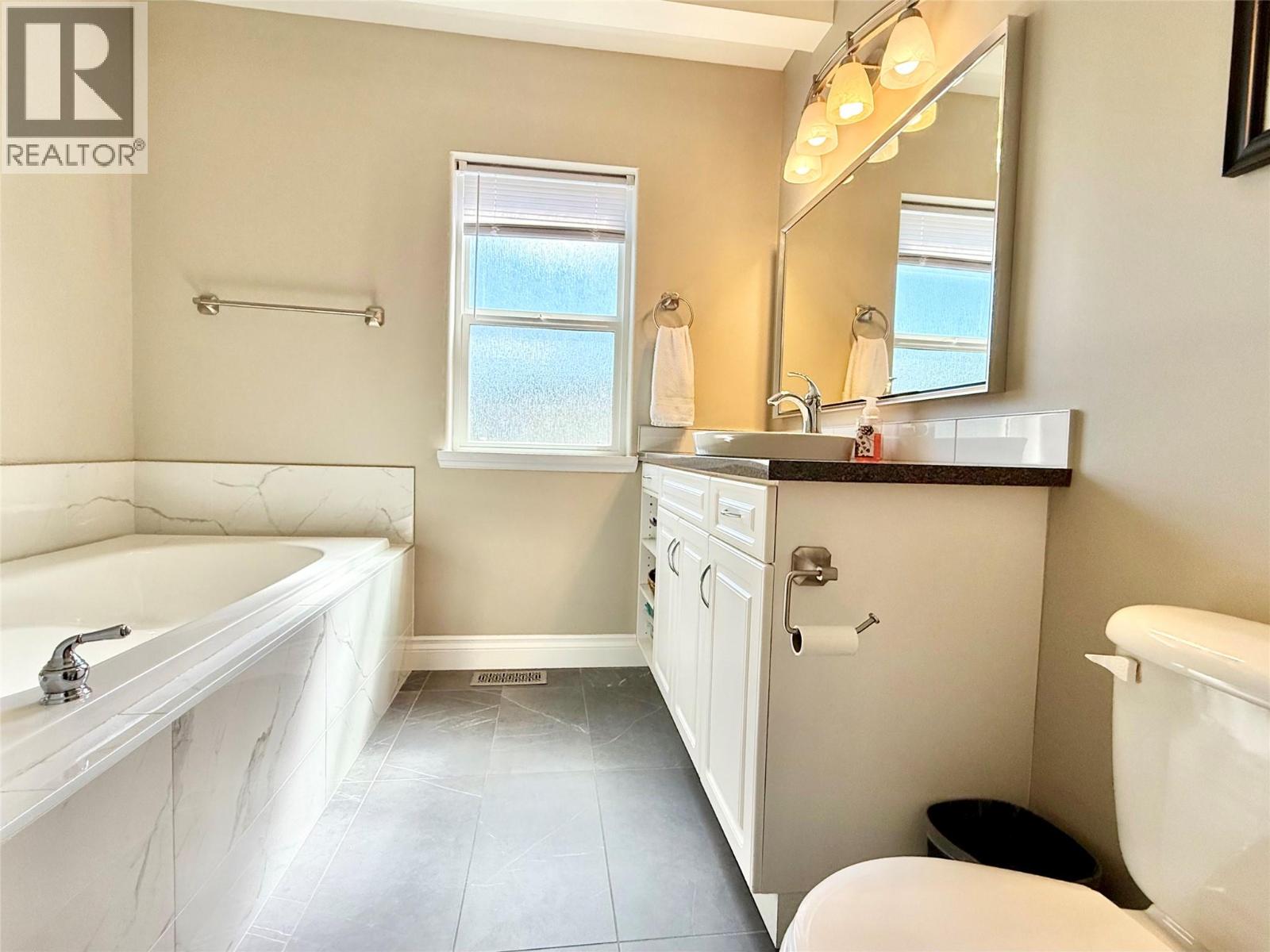 2180 Brycen Place, Grand Forks, British Columbia  V0H 1H0 - Photo 26 - 10391435
