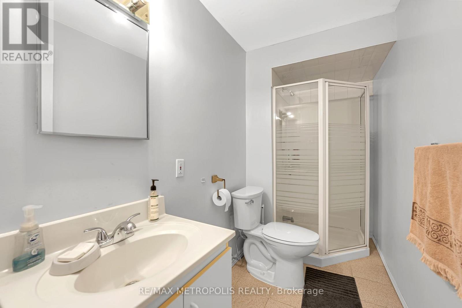 76 Harrington Crescent, Toronto, Ontario  M2M 2Y5 - Photo 20 - C13464338