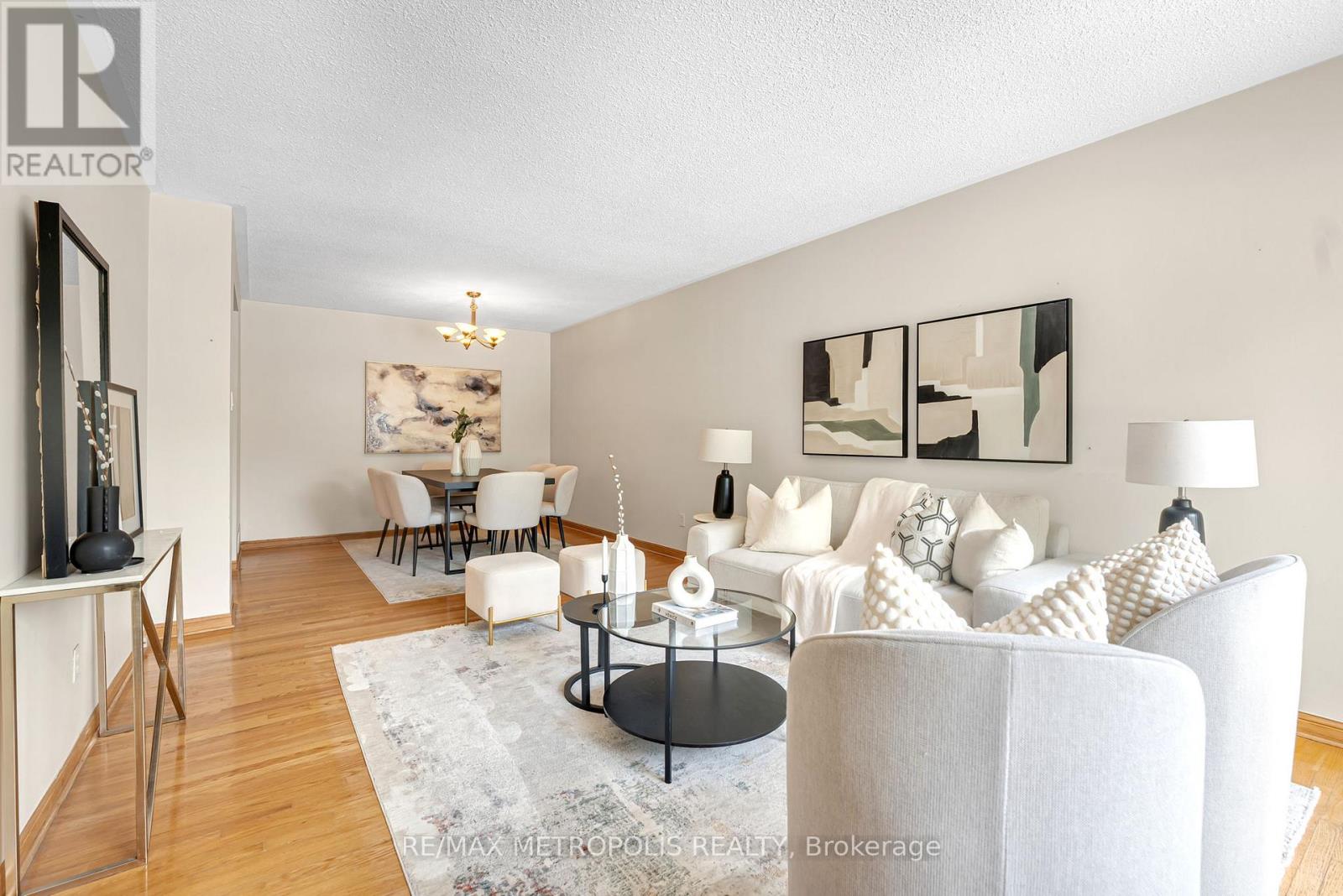 76 Harrington Crescent, Toronto, Ontario  M2M 2Y5 - Photo 2 - C13464338