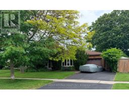 35 ALBERY CRESCENT, Ajax, Ontario