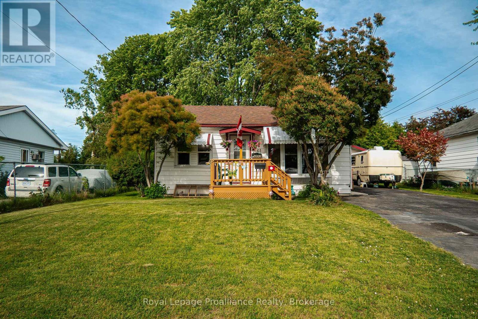 61 Orchard Drive, Belleville, Ontario  K8P 2K6 - Photo 3 - X13464618