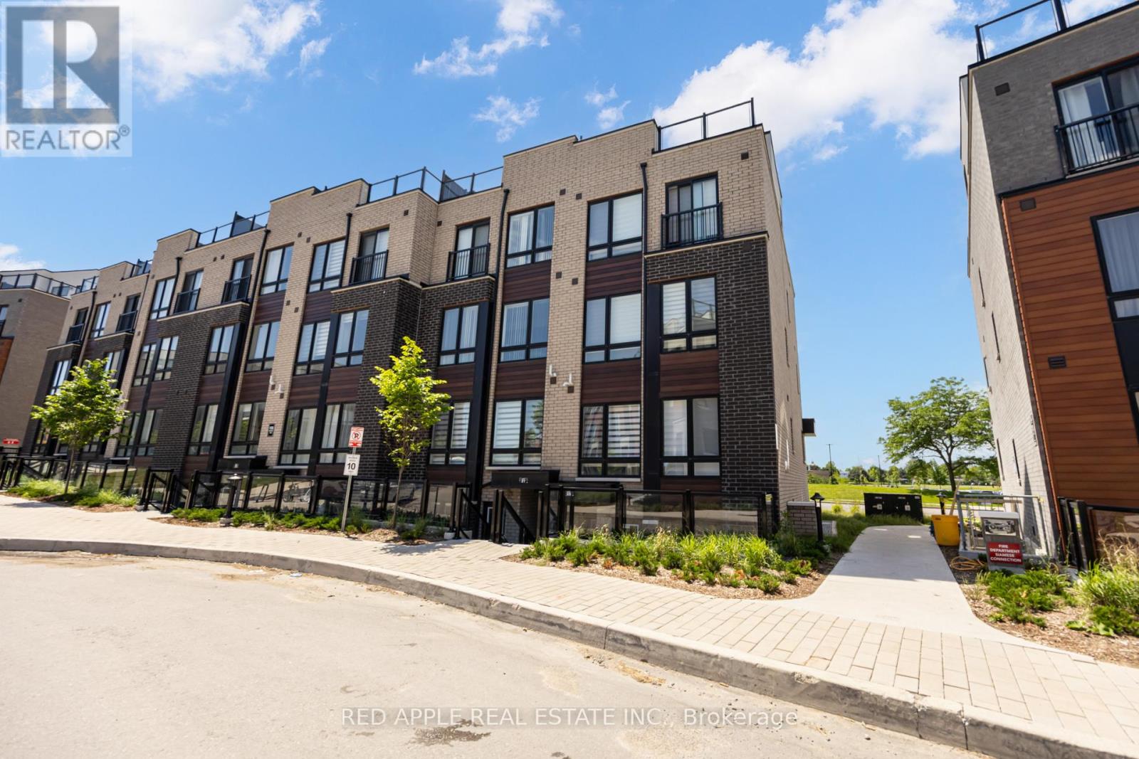 25 - 155 Tapscott Road, Toronto, Ontario  M1B 0E8 - Photo 2 - E13464654