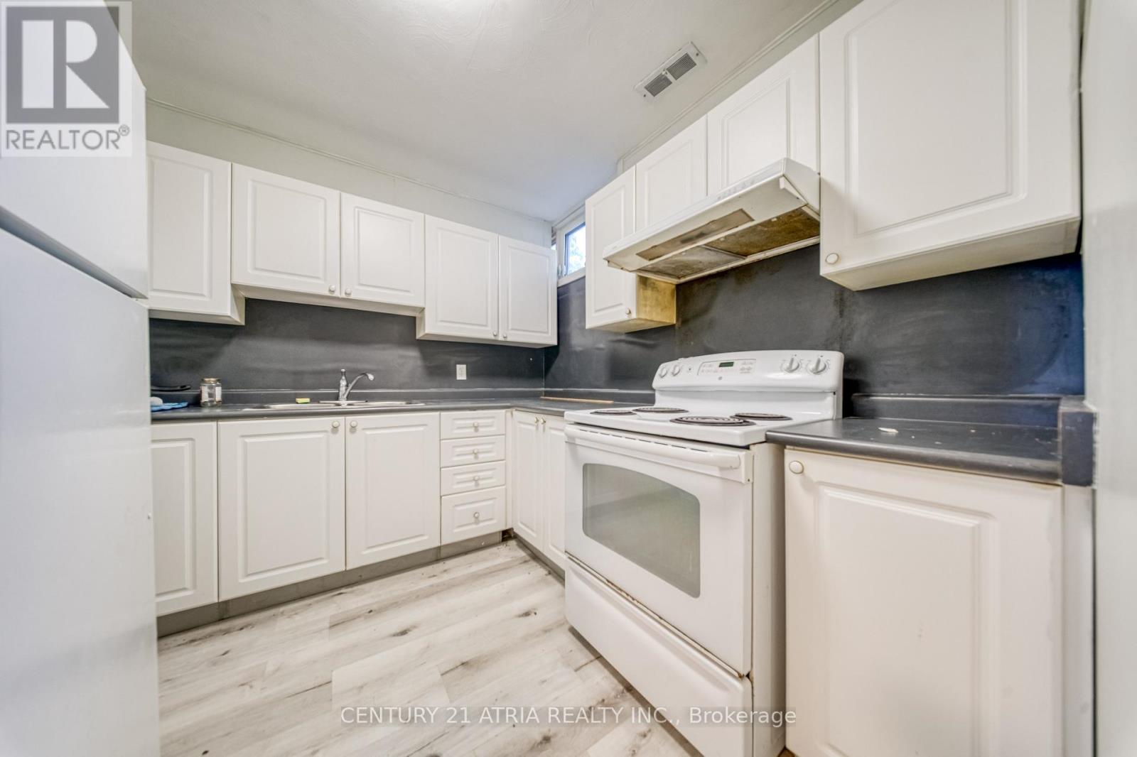 Bsmt - 140 Ridgewood Road, Toronto, Ontario  M1C 2X2 - Photo 7 - E13464642