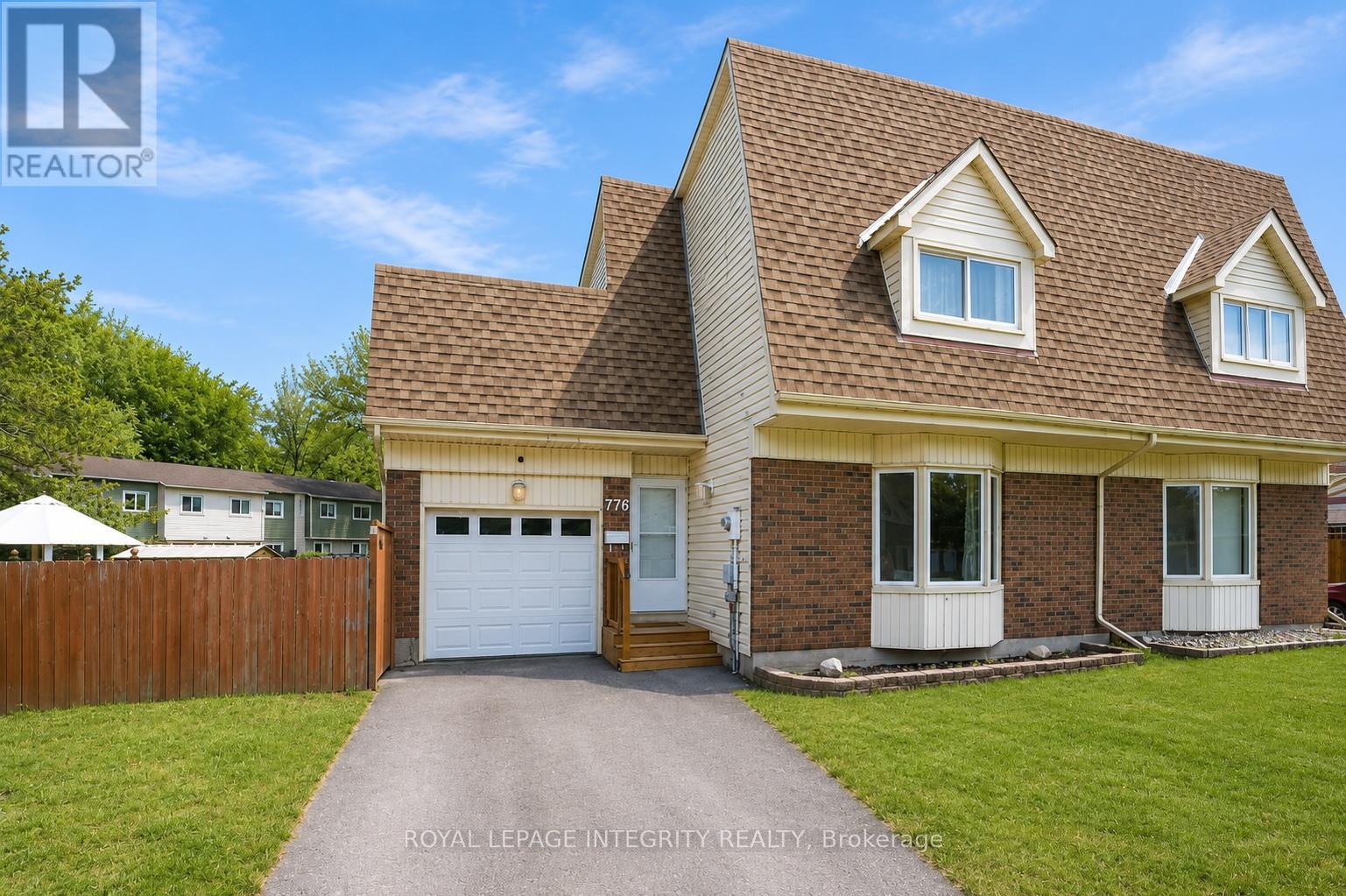 776 Vinette Crescent, Ottawa, Ontario  K1E 1W9 - Photo 2 - X13212342
