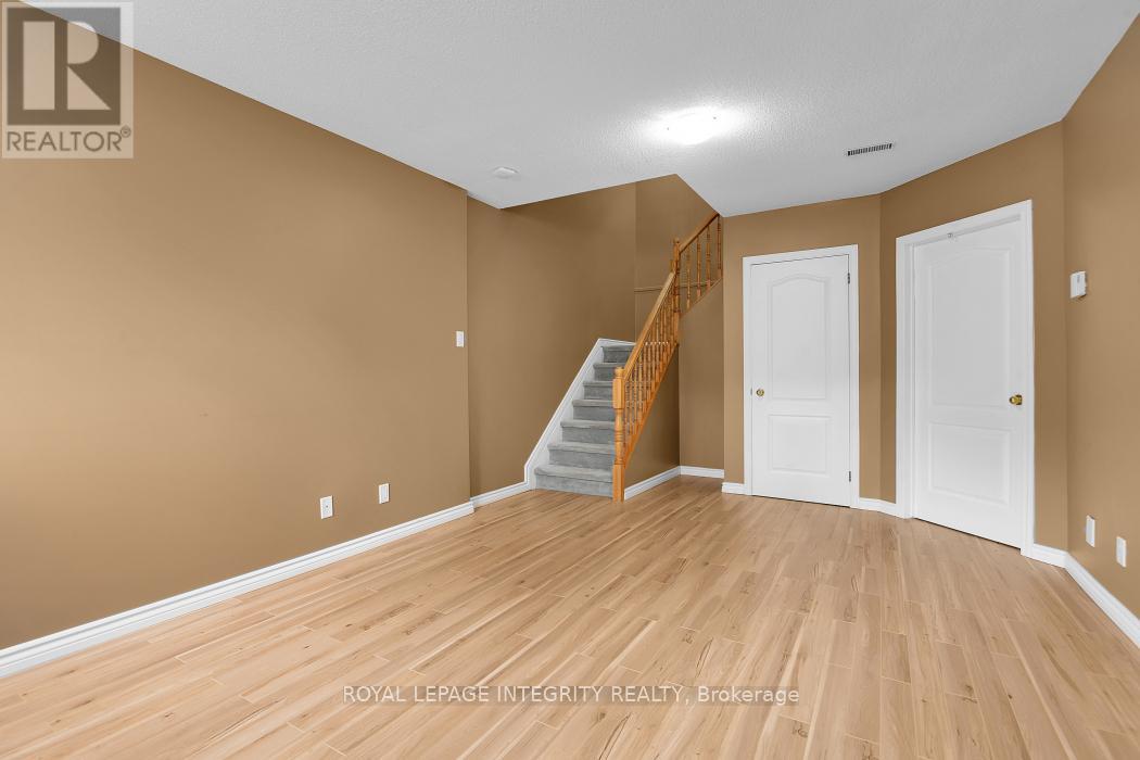 6176 Oak Meadows Drive Drive, Ottawa, Ontario  K1C 7G8 - Photo 30 - X13461836