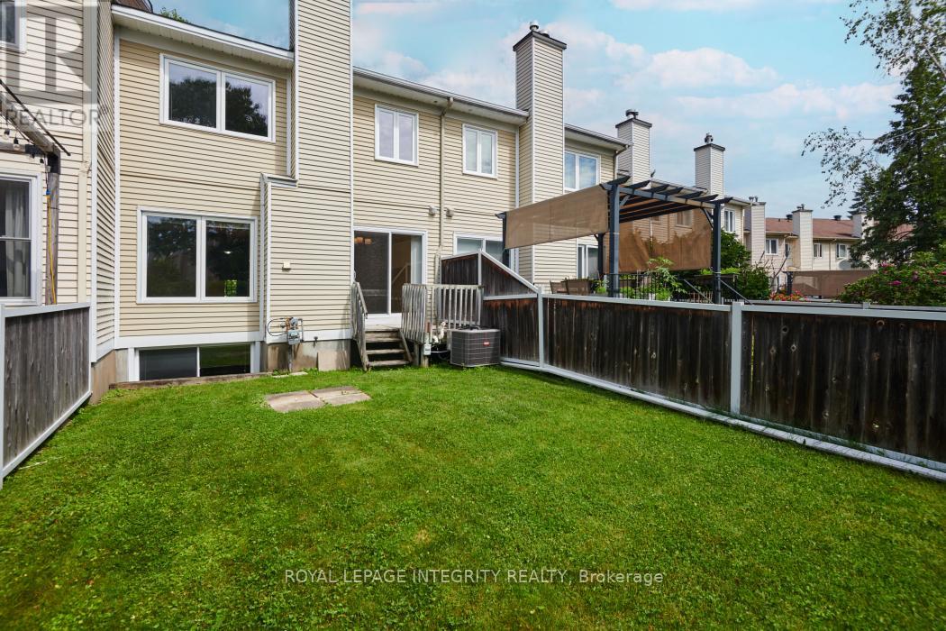 6176 Oak Meadows Drive Drive, Ottawa, Ontario  K1C 7G8 - Photo 33 - X13461836