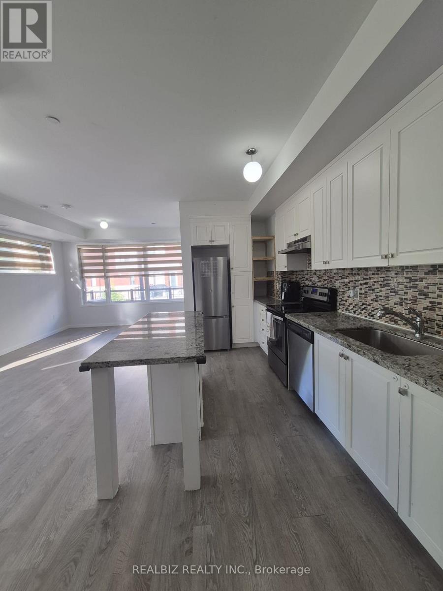 77 - 400 Alex Gardner Circle, Aurora, Ontario L4G 3G5 - Photo 8 - N13254622