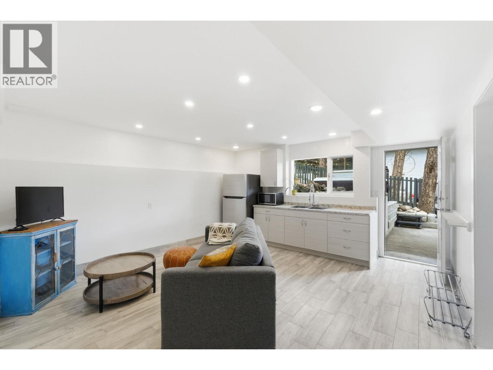 1576 West Kelowna Road, West Kelowna, British Columbia  V1Z 3H5 - Photo 35 - 10391486