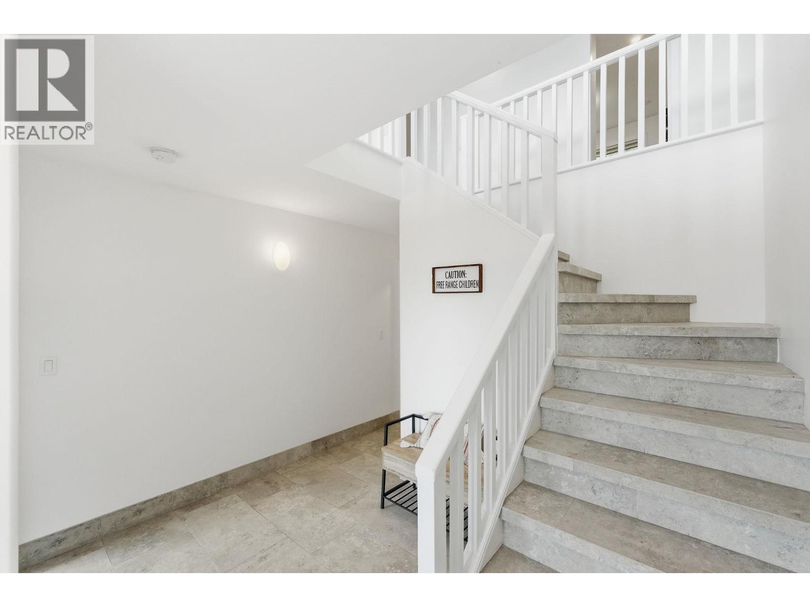 1576 West Kelowna Road, West Kelowna, British Columbia  V1Z 3H5 - Photo 6 - 10391486