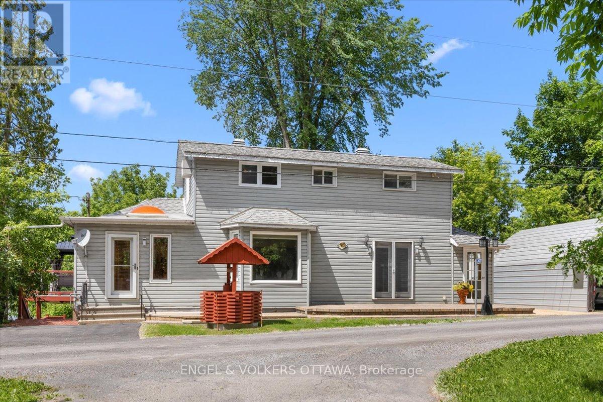 2481 Manse Road, Ottawa, Ontario  K4C 1C6 - Photo 2 - X13464678