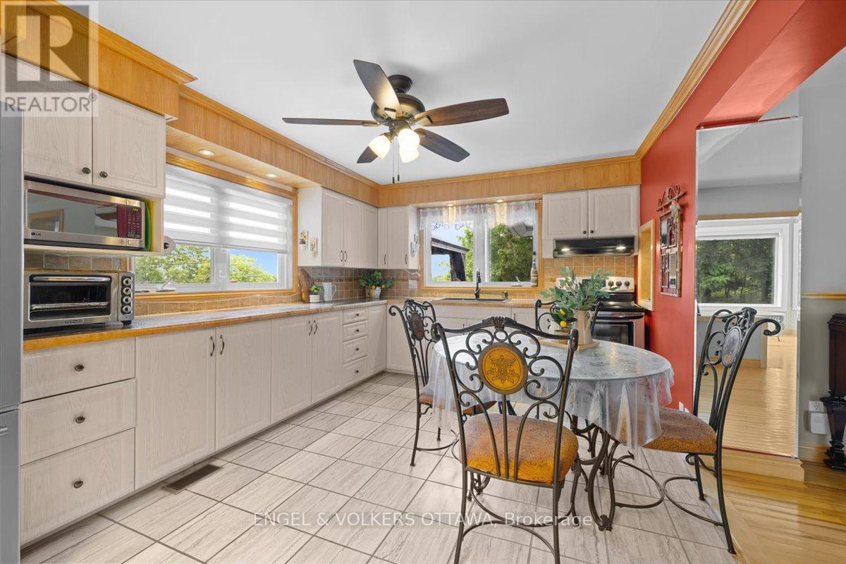 2481 Manse Road, Ottawa, Ontario  K4C 1C6 - Photo 5 - X13464678