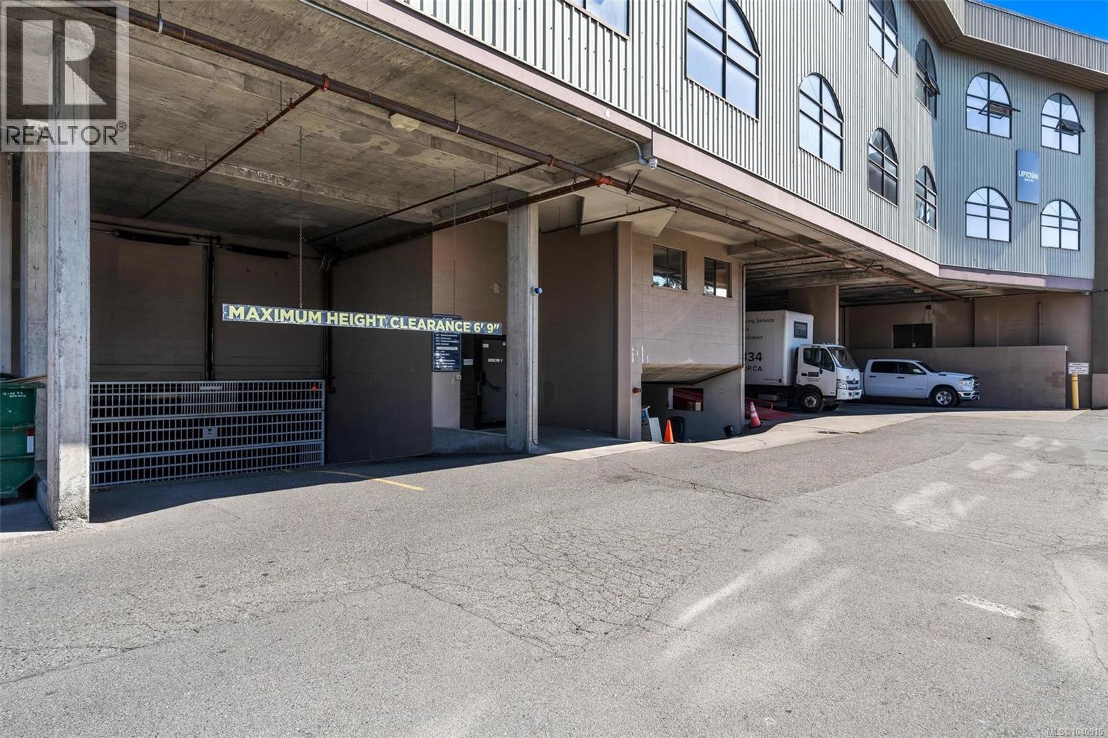 4a&b 601 Boleskine Rd, Saanich, British Columbia V8Z 1C5 - Photo 25 - 1040915