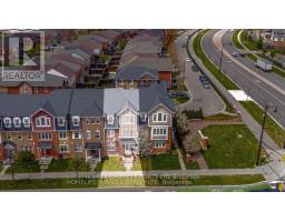 5 VETERANS DRIVE, Brampton, Ontario