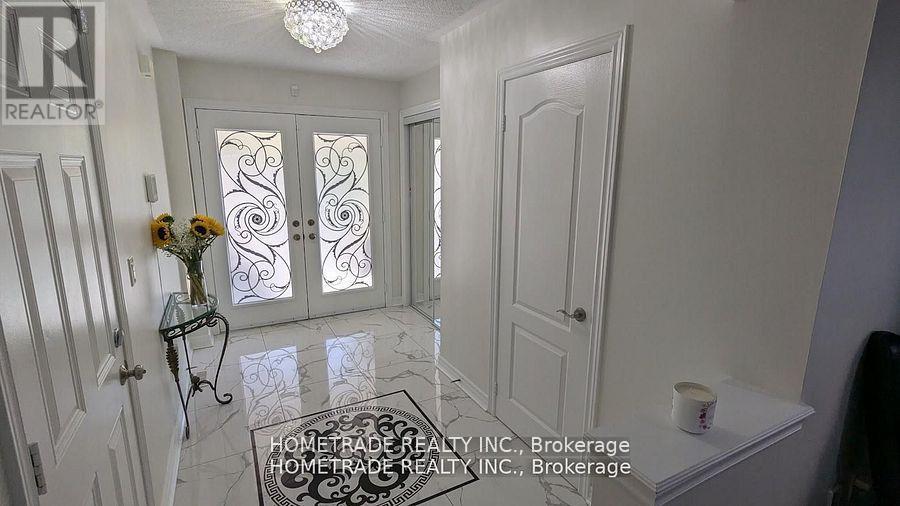 4861 Verdi Street, Burlington, Ontario  L7M 0H4 - Photo 2 - W13464624