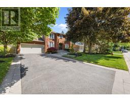 449 ROYMOR CRESCENT, Hamilton, Ontario