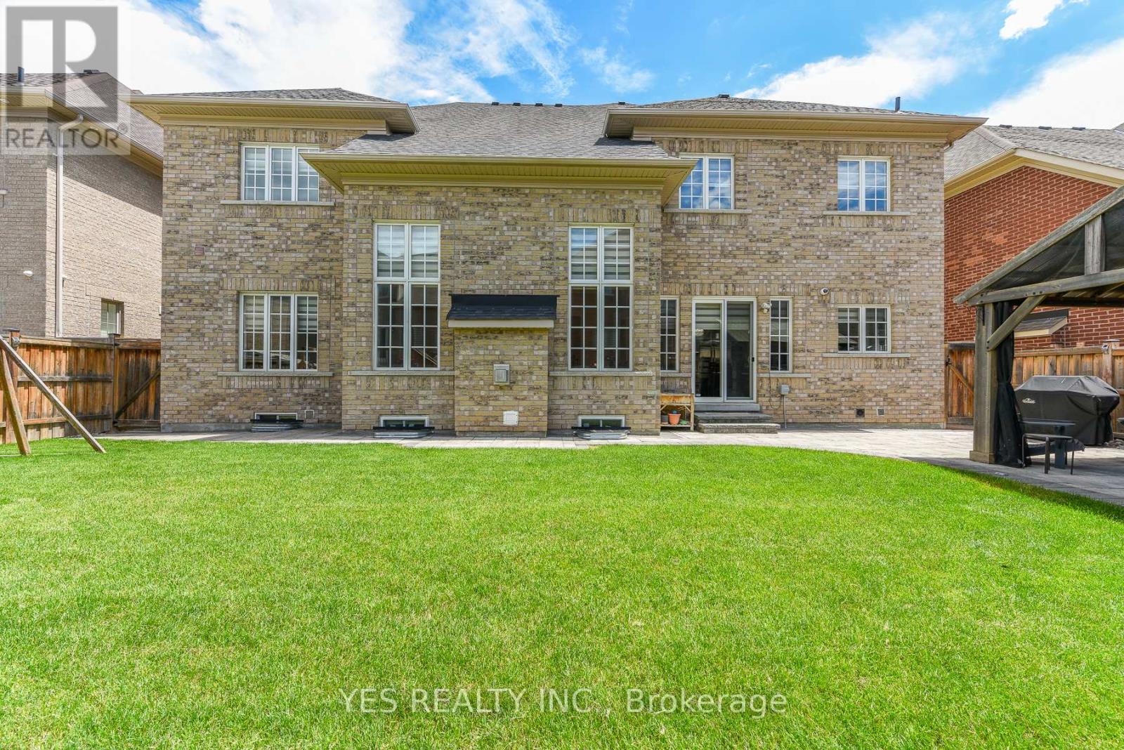 86 Quintette Close, Brampton, Ontario  L6P 0A2 - Photo 49 - W13456826