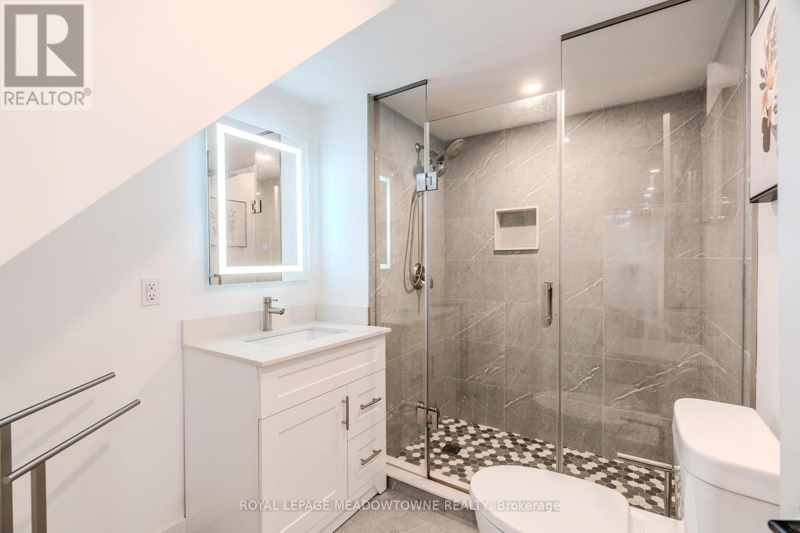 3206 Apricot Street, Mississauga, Ontario  L5N 8A8 - Photo 45 - W13464626