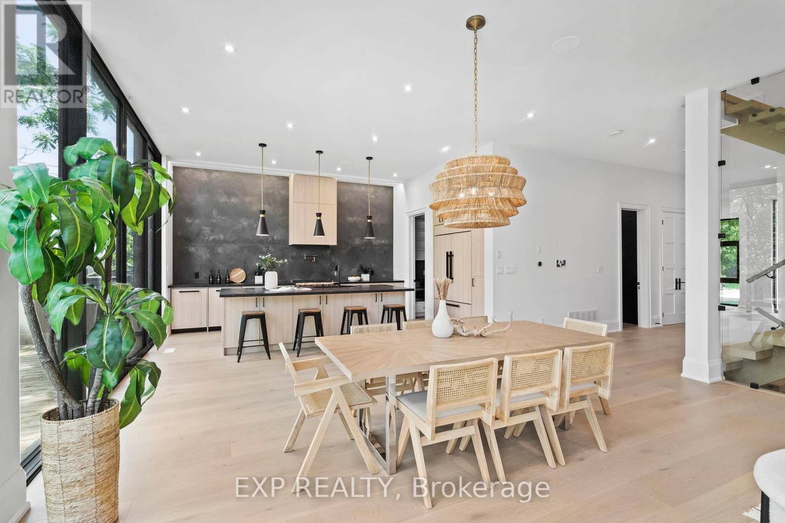 51 Thirty Ninth Street, Toronto, Ontario  M8W 3M6 - Photo 10 - W13464650