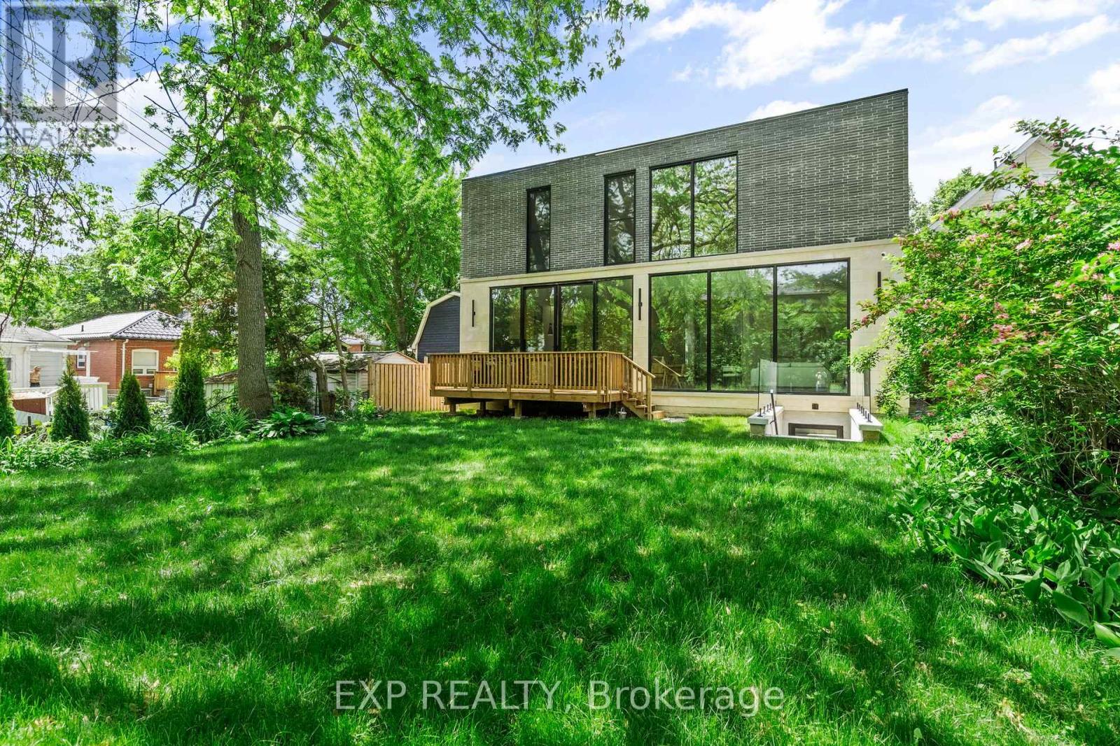 51 Thirty Ninth Street, Toronto, Ontario  M8W 3M6 - Photo 43 - W13464650