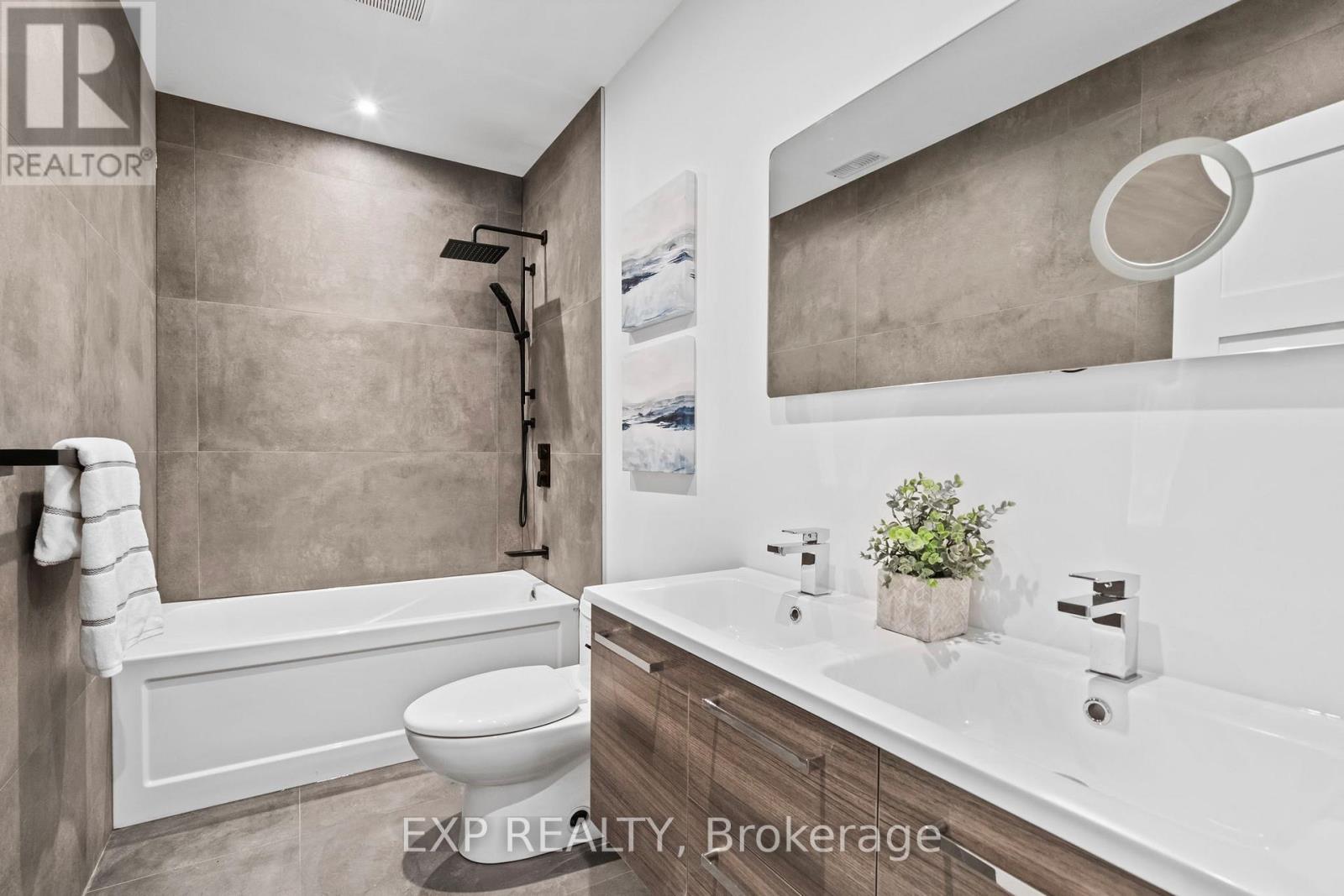 51 Thirty Ninth Street, Toronto, Ontario  M8W 3M6 - Photo 40 - W13464650