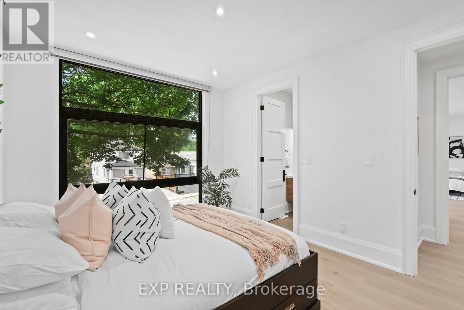 51 Thirty Ninth Street, Toronto, Ontario  M8W 3M6 - Photo 31 - W13464650