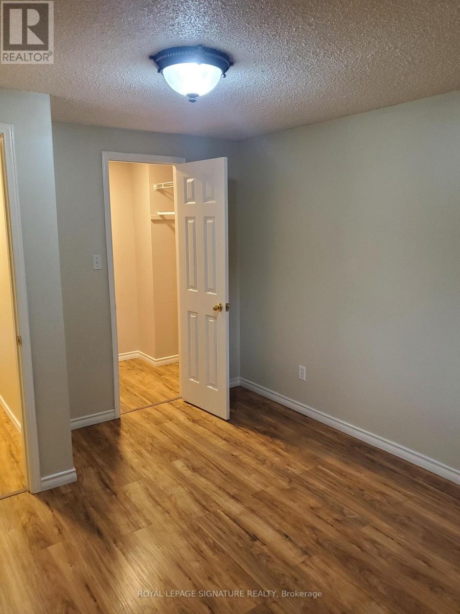 980 Sawgrass Crescent, Mississauga, Ontario L5C 3Y3 - Photo 6 - W13464646