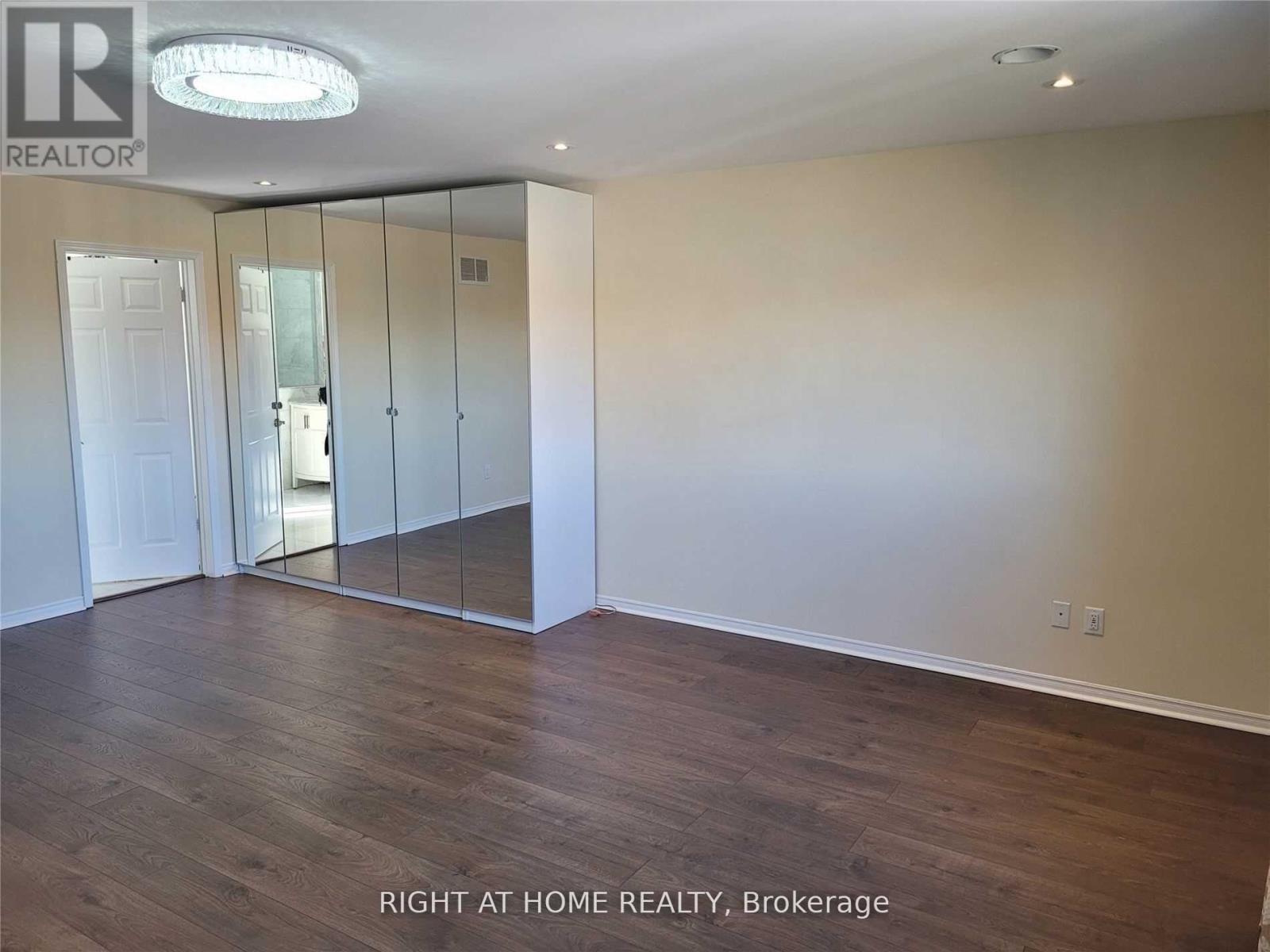 1080 Glenashton Drive, Oakville, Ontario L6H 4B9 - Photo 22 - W13464670