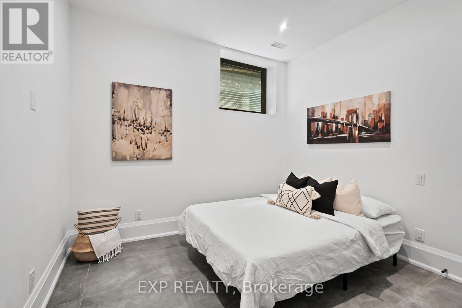 51 Thirty Ninth Street, Toronto, Ontario  M8W 3M6 - Photo 39 - W13464650