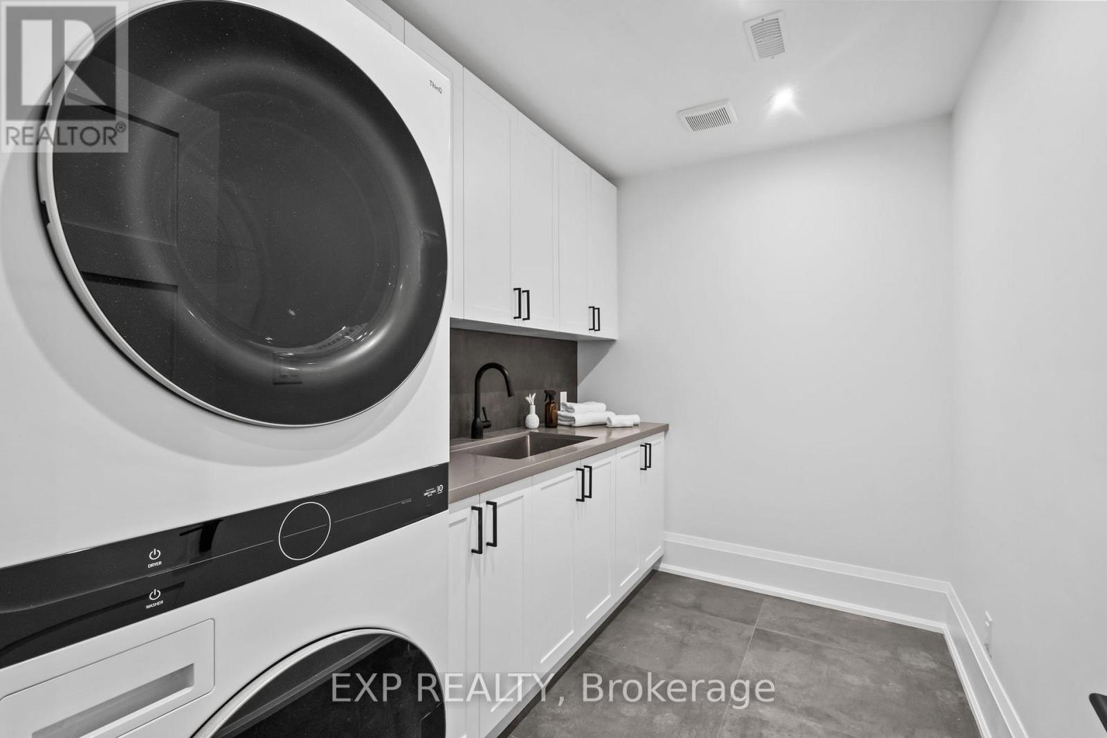 51 Thirty Ninth Street, Toronto, Ontario  M8W 3M6 - Photo 42 - W13464650