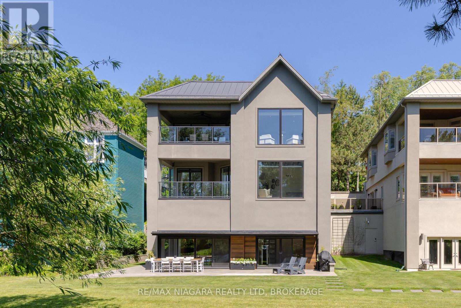 33 Canal Street, St. Catharines, Ontario  L2N 4S7 - Photo 48 - X13427918