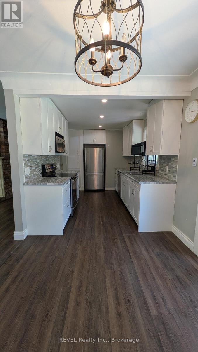Main Floor - 3204 Saint Paul Avenue, Niagara Falls, Ontario  L2J 2M1 - Photo 12 - X13464660