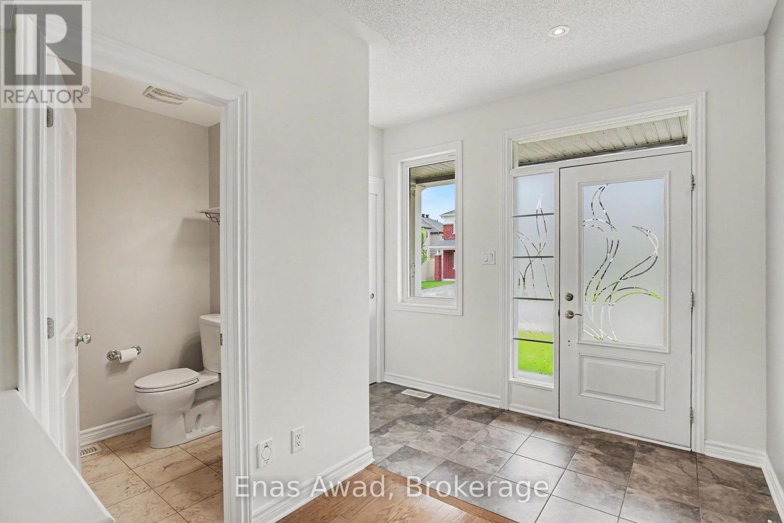 152 Westover Crescent, Ottawa, Ontario  K2T 0K6 - Photo 4 - X13464664
