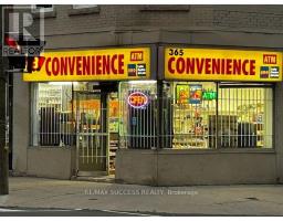 979 KING STREET E, Hamilton, Ontario