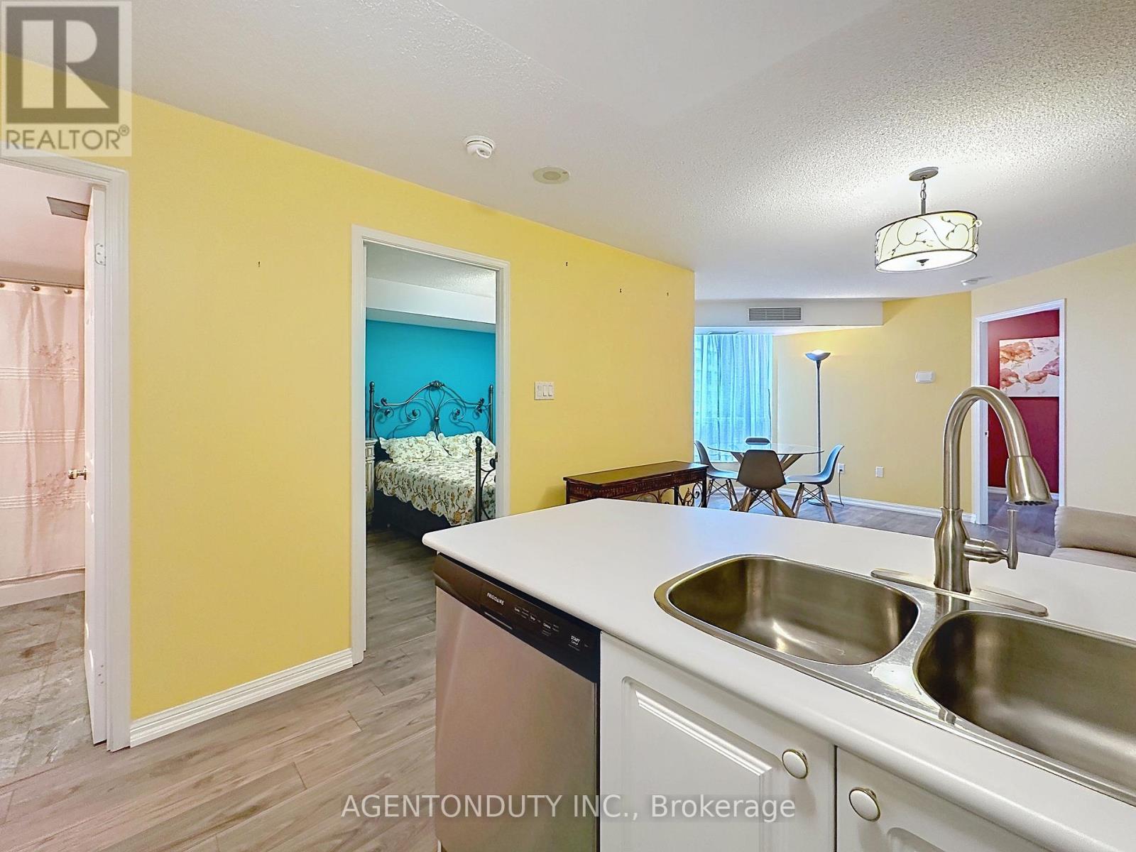 613 - 109 Front Street E, Toronto, Ontario  M5A 4P7 - Photo 15 - C13464758