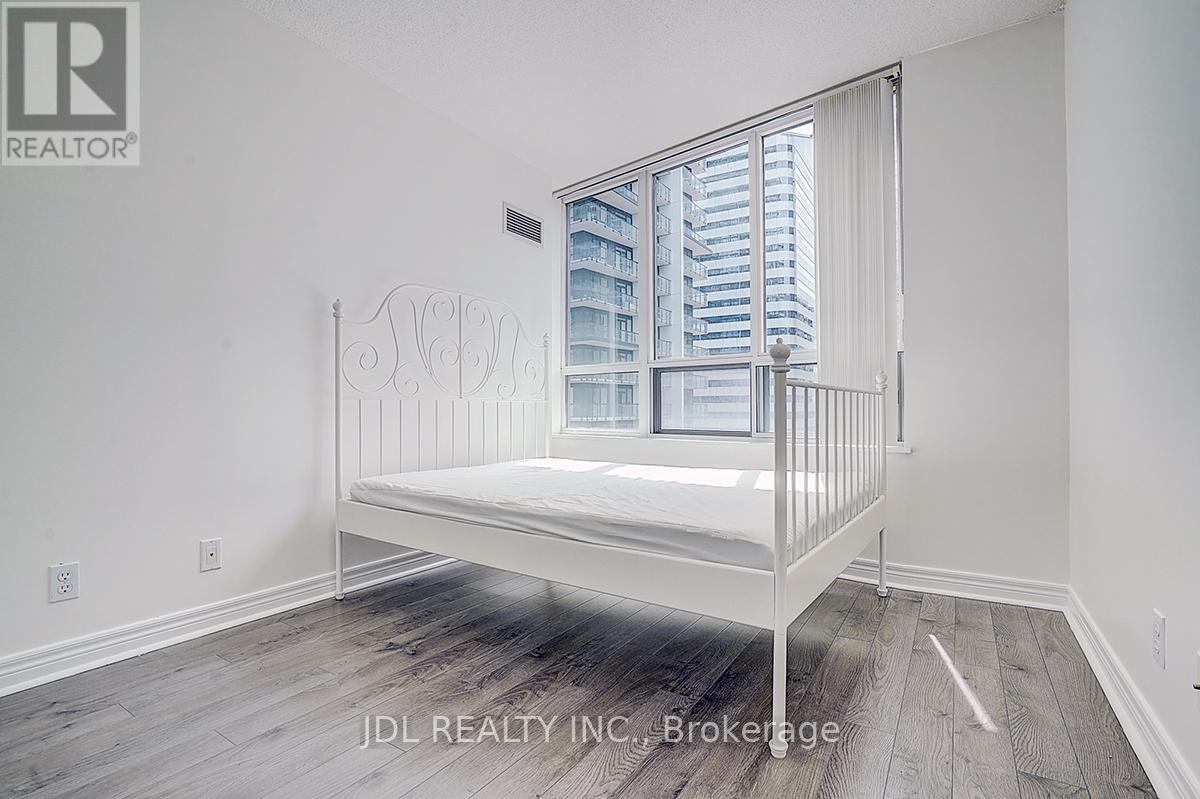 1202 - 23 Hollywood Avenue, Toronto, Ontario  M2N 7L8 - Photo 13 - C13464774