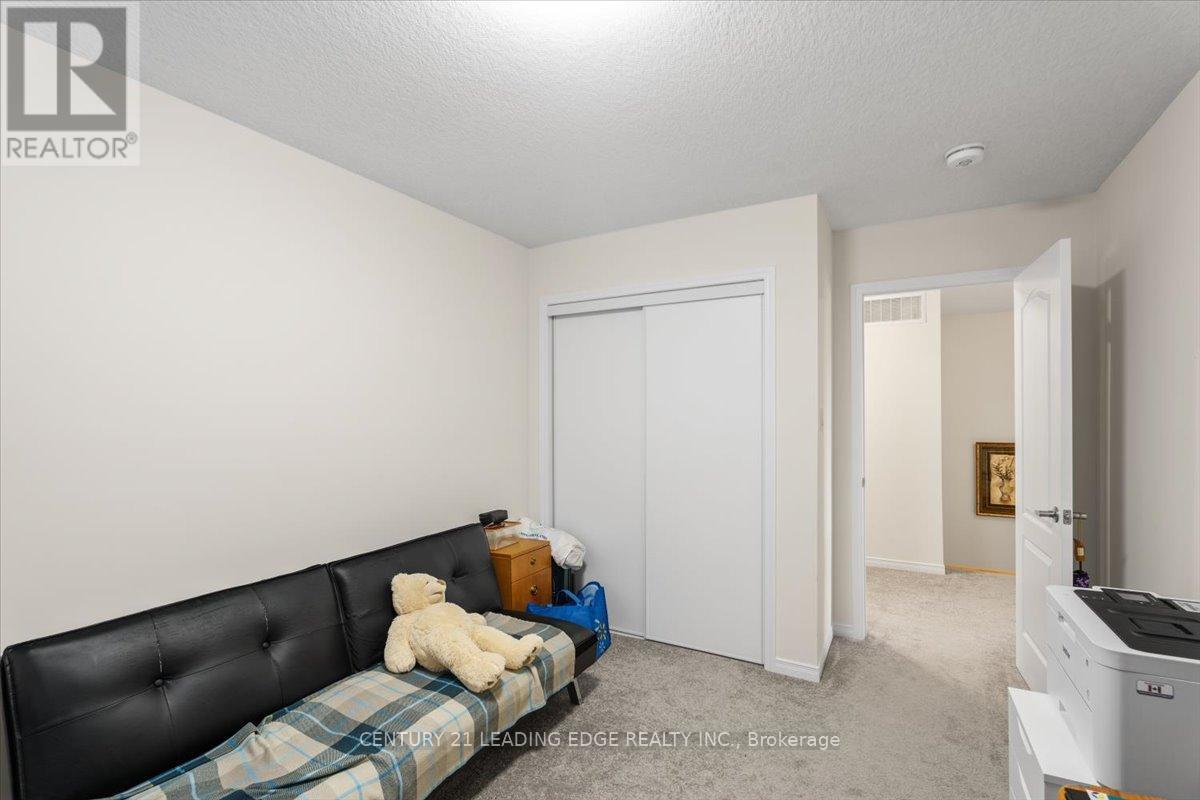 35 Royal Coachman Way, Hamilton, Ontario  L8J 0M2 - Photo 28 - X13462190