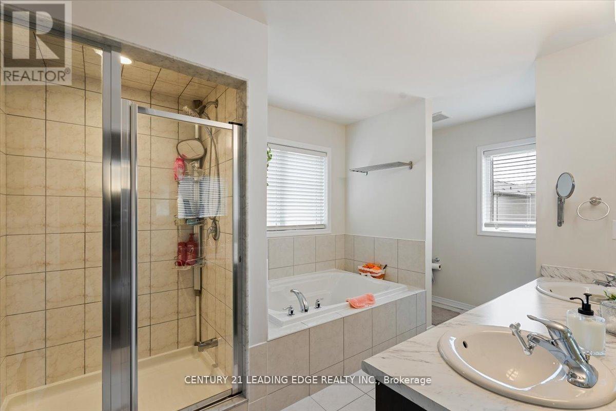 35 Royal Coachman Way, Hamilton, Ontario  L8J 0M2 - Photo 33 - X13462190