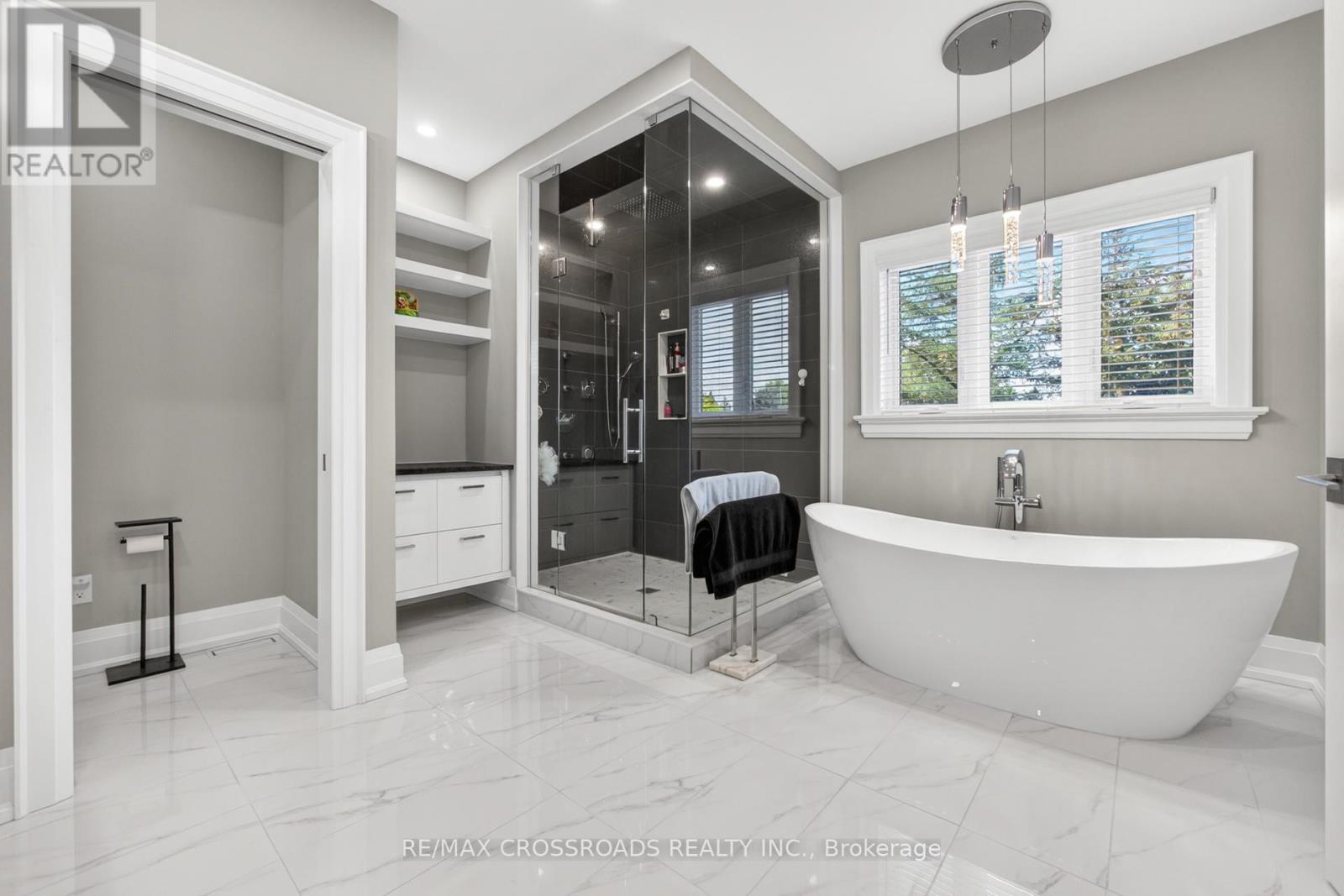 11 Oakley Court, Hamilton, Ontario L9G 1T6 - Photo 28 - X13464662