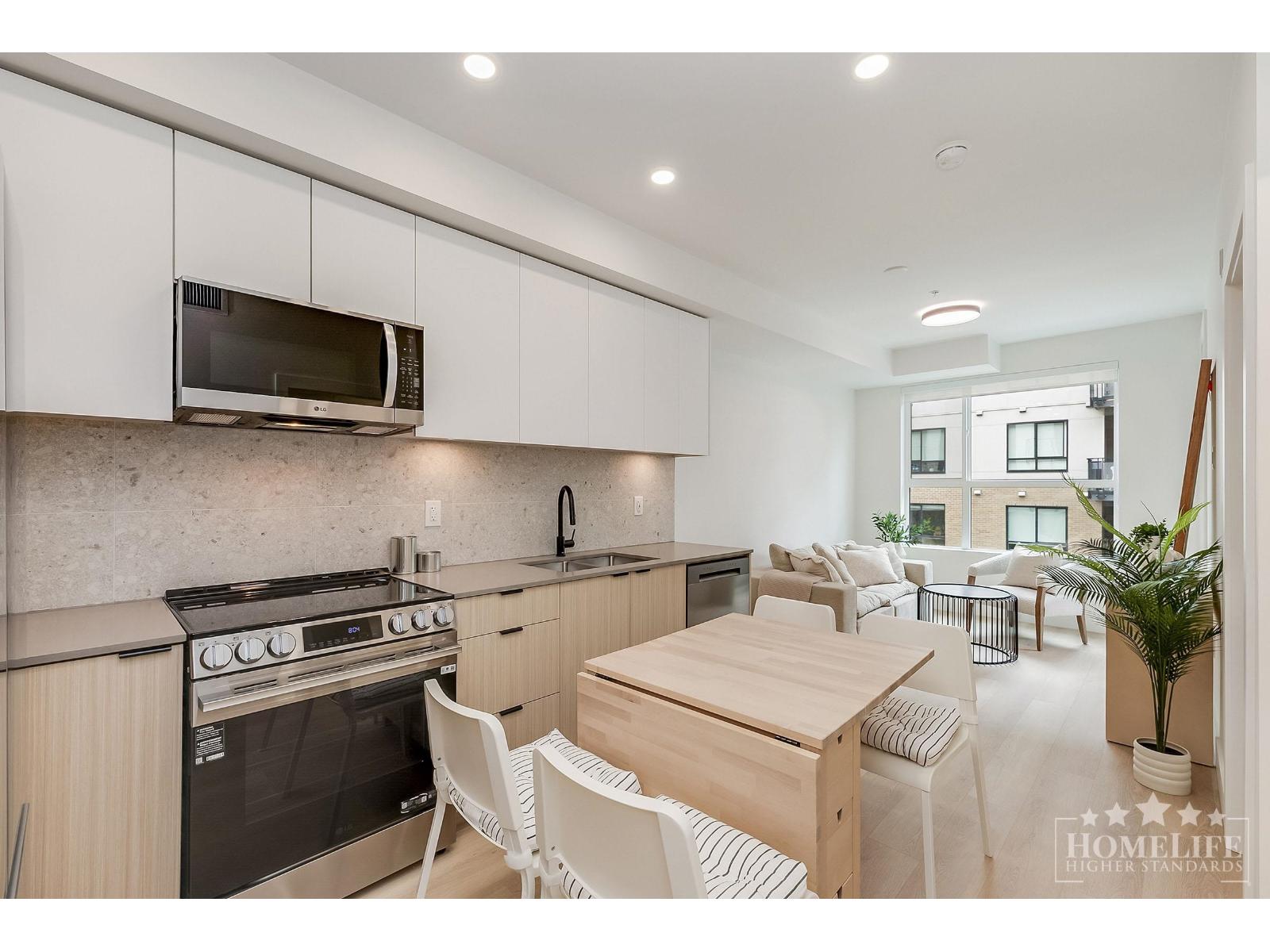 310 13455 94a Avenue, Surrey, British Columbia  V3V 1M9 - Photo 7 - R3137735