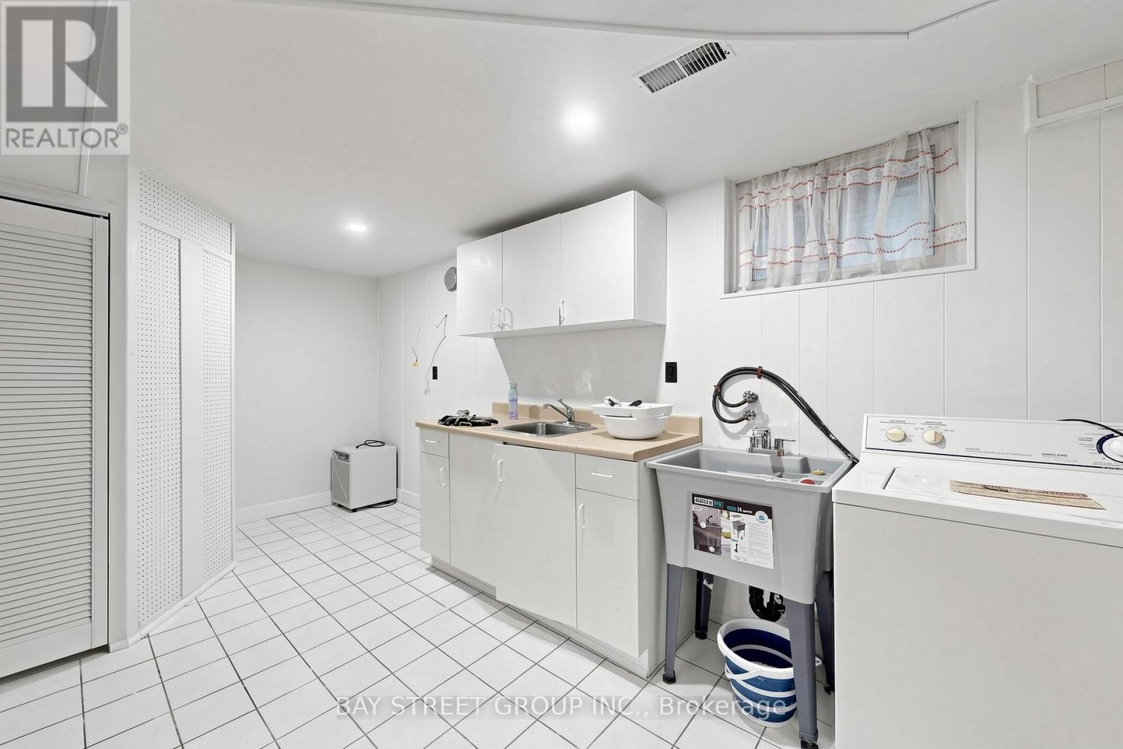 55 Baybrook Crescent, Toronto, Ontario  M1H 2R7 - Photo 17 - E13464736